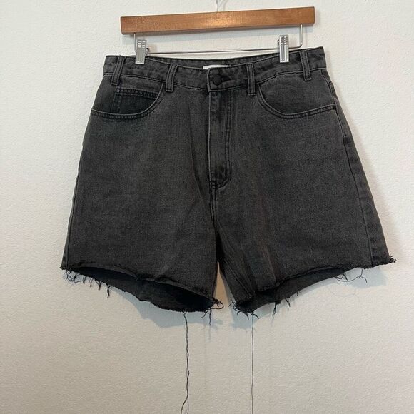 Dissh Black Wash Denim Old School Vintage Cut-Off Jean Shorts Size 14 US 10 - Picture 2 of 6